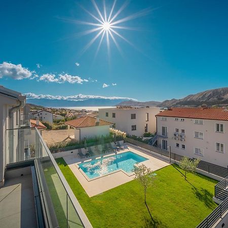 Poolside Apartments Anabella باشْكا المظهر الخارجي الصورة
