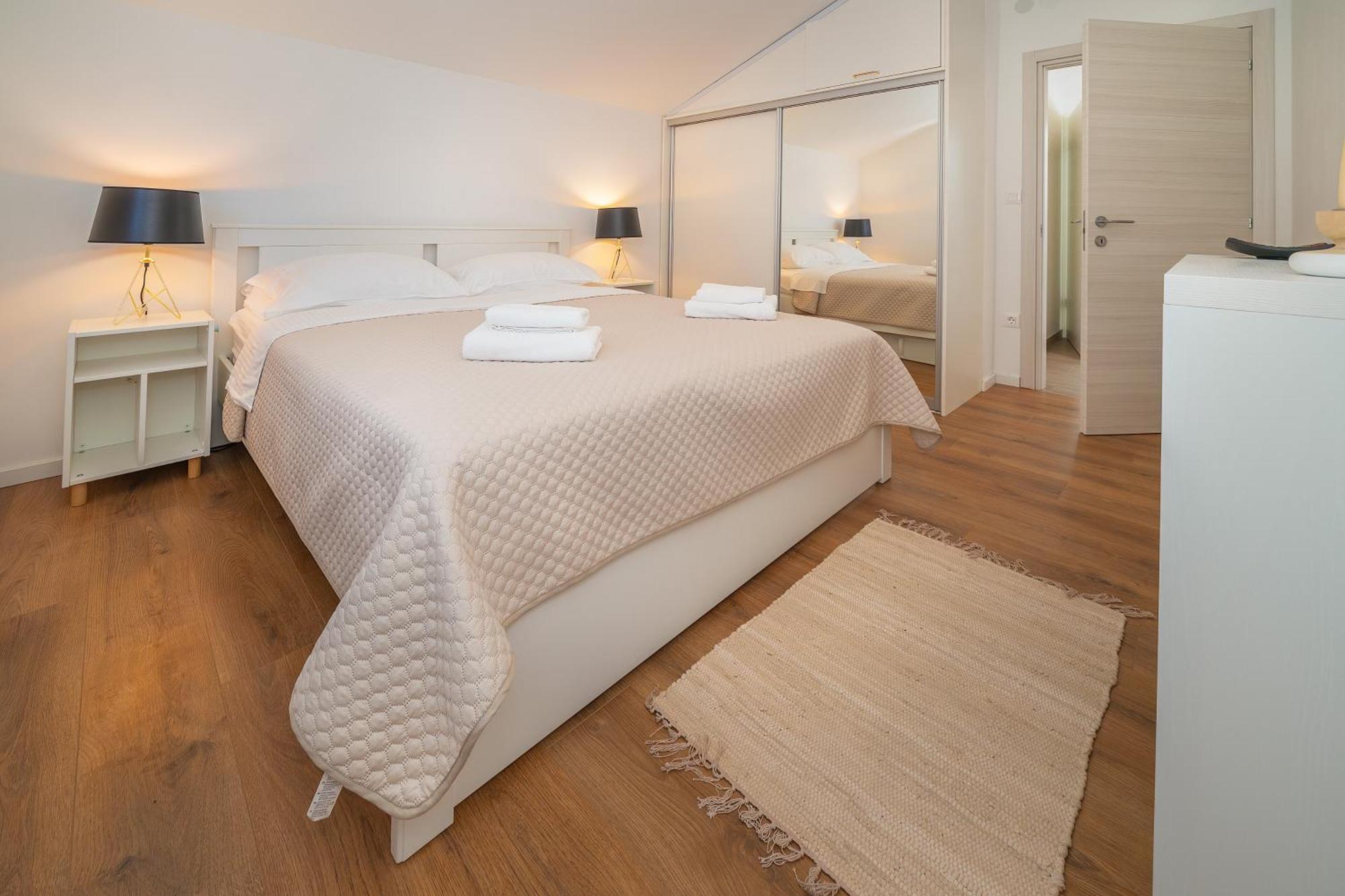 Poolside Apartments Anabella باشْكا المظهر الخارجي الصورة