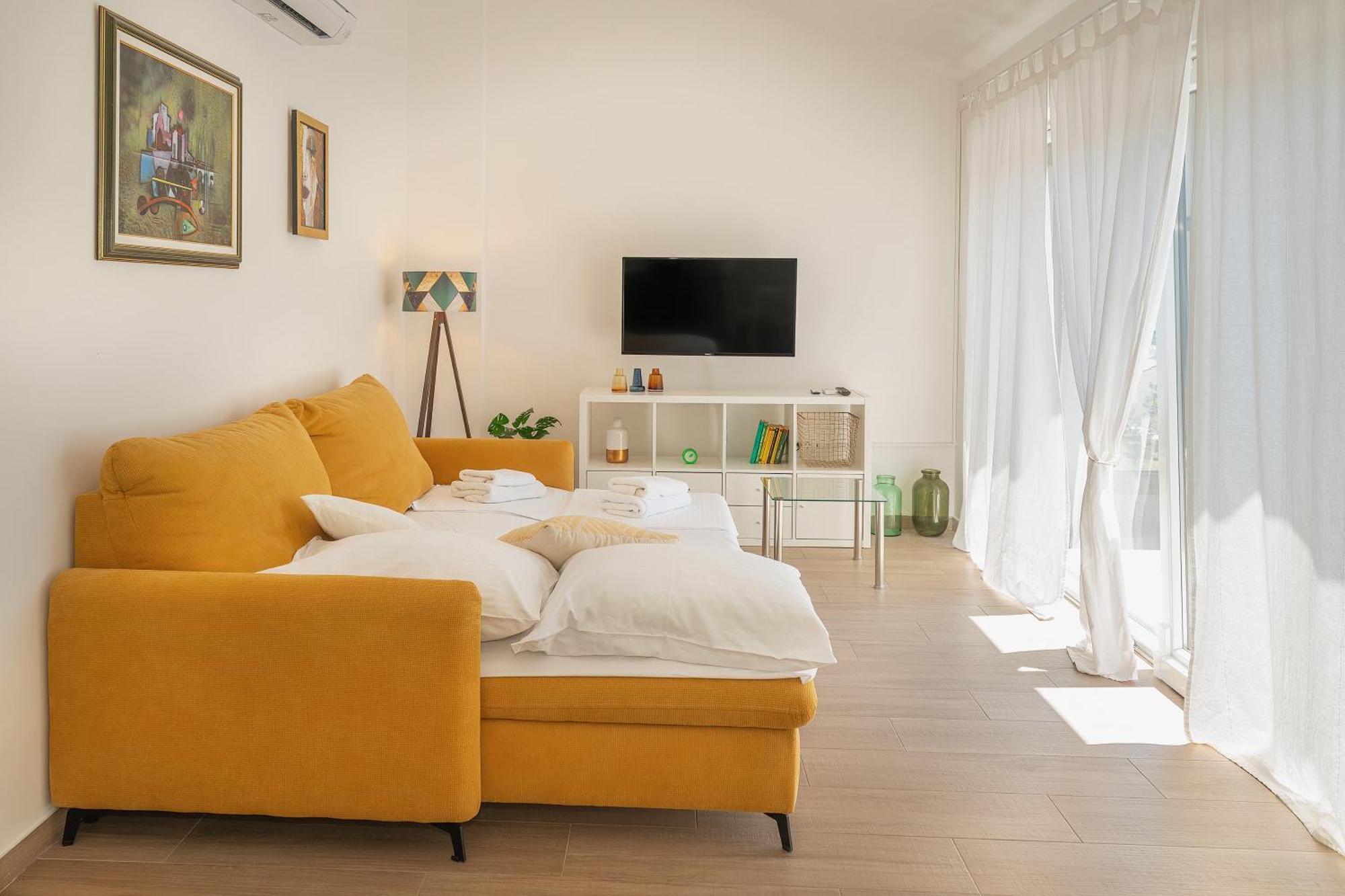 Poolside Apartments Anabella باشْكا المظهر الخارجي الصورة