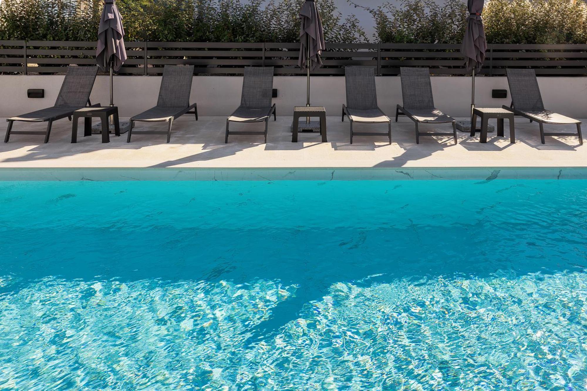Poolside Apartments Anabella باشْكا المظهر الخارجي الصورة